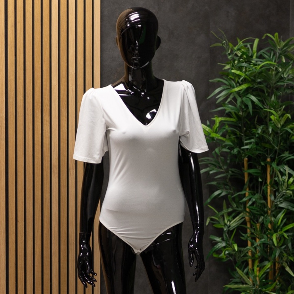 Free Press White Short Sleeve Body Suit, Size M